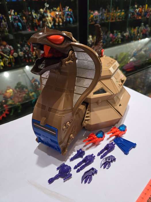 1984 Tomy Starriors Armoured Battle Station Playset Vintage Figure