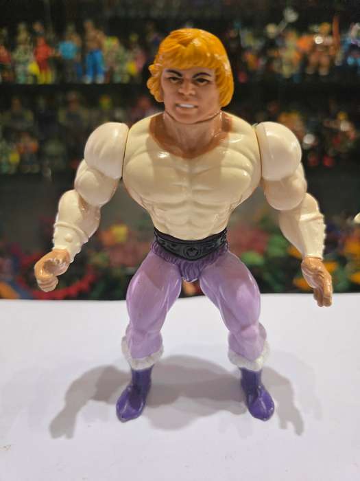 1984 Prince Adam of He-Man-Masters of the Universe 82 (MOTU) Vintage Figure