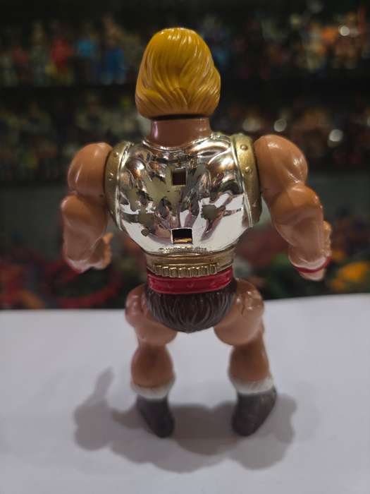 1986 Rare Flying Fist He-Man of He-Man Masters of the Universe 82 (MOTU) Vintage Figure