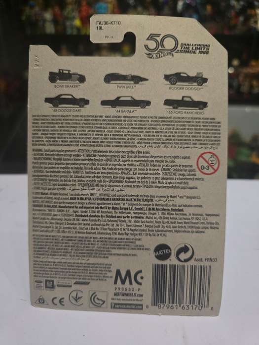 Moc HotWheels 67 Camaro Chase 50th Anniversary
