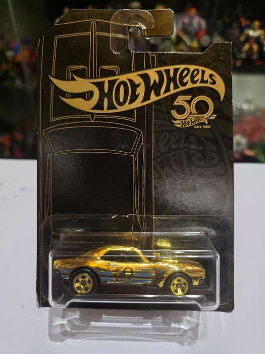 Moc HotWheels 67 Camaro Chase 50th Anniversary
