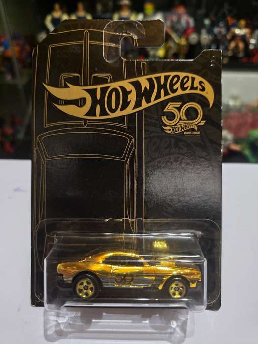 Moc HotWheels 67 Camaro Chase 50th Anniversary