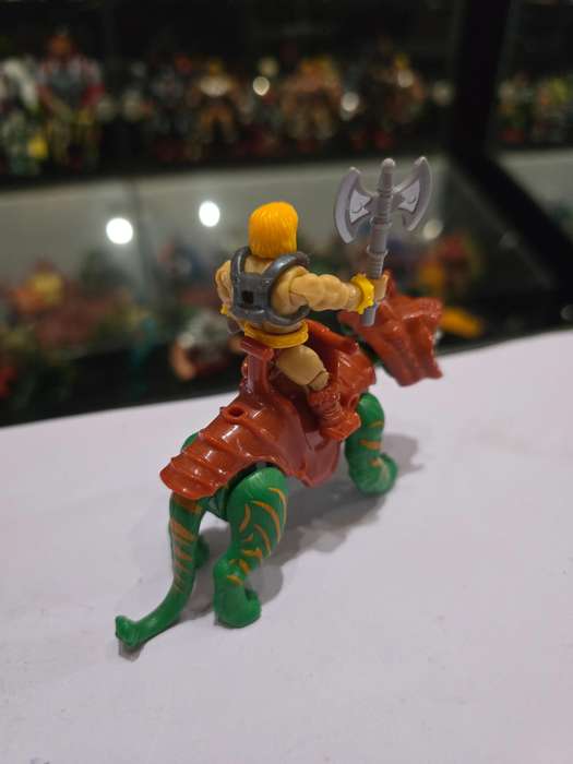 Motu Mega Construx Battle Cat With He-Man Figure