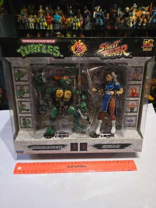 Boxed Playmates Michaelangelo vs Chun-Li Teenage Mutant Ninja Turtles Tmnt