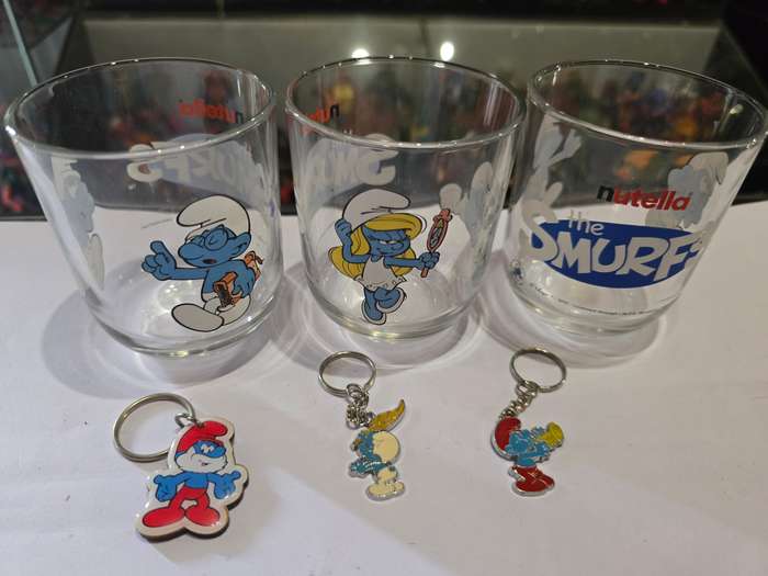 x3 Smurfs Glas With 3 Keyrings