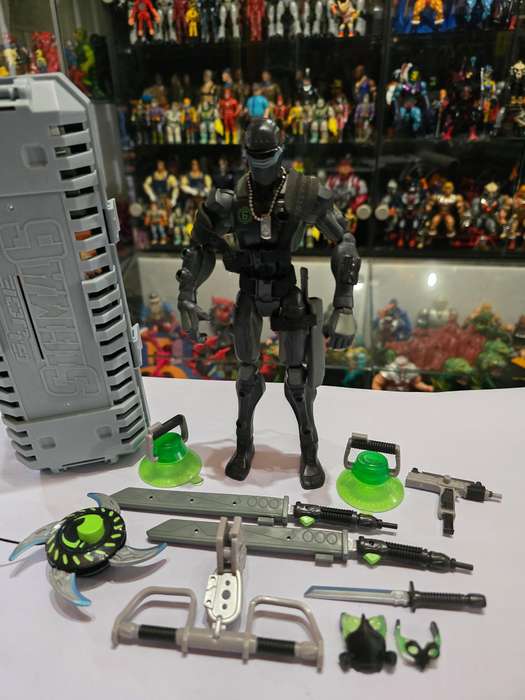 GI Joe 2005 Complete Sigma 6 Snake Eyes 8" Figures