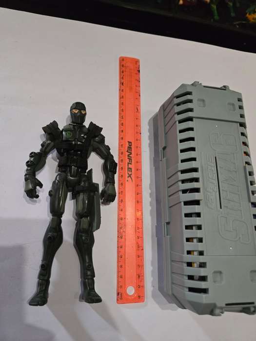 GI Joe 2005 Complete Sigma 6 Snake Eyes 8" Figures