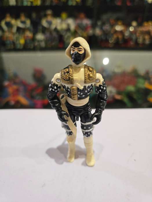 GI Joe 1992 Storm Shadow (V3) Vintage Figures