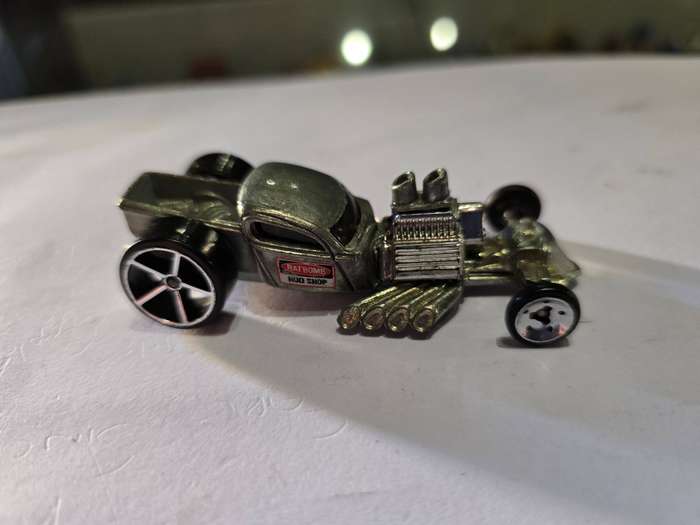 Hot Wheels Ratbomb