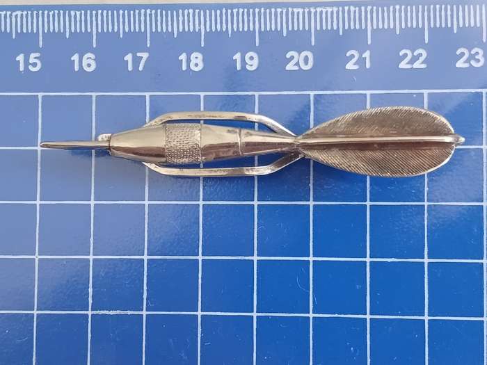 Darts Tie Clip