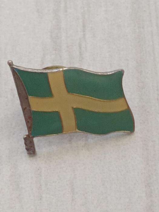 Flag Pin - Finland