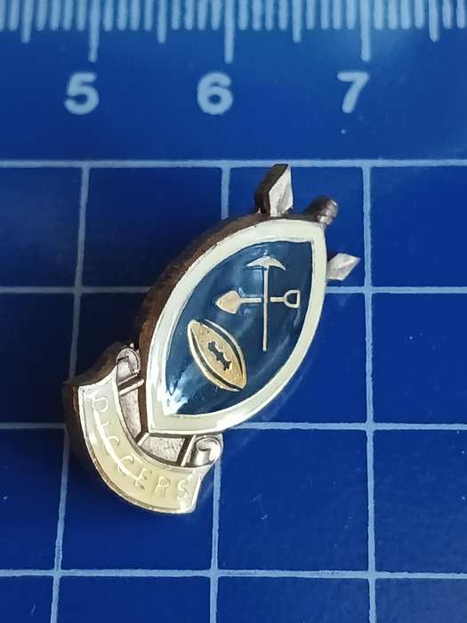 Rugby Pin / Badge - Diggers