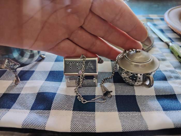 Cute set of small tea strainers