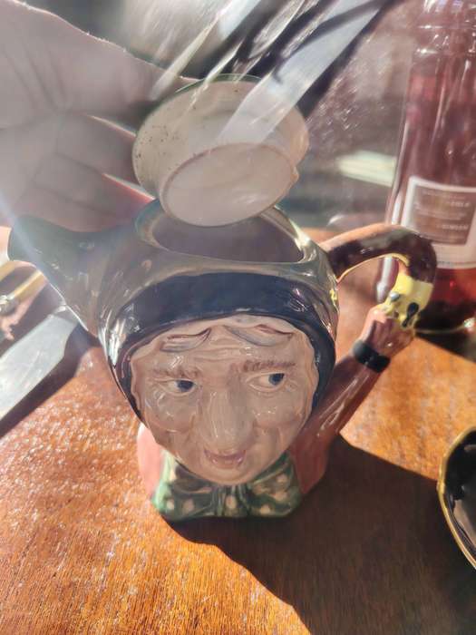 Beswick Ware Sairey Gamp Novelty Teapot
