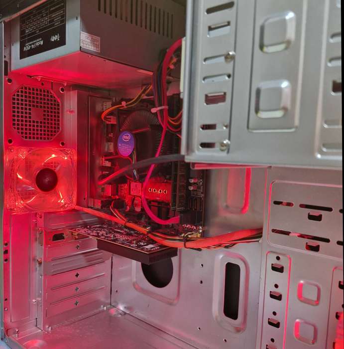 Windows 11 Desktop PC, GT 1030 2Gb GPU, i5-4440 CPU, 8Gb RAM, 256Gb NvMe, DVD, Win 11 Pro