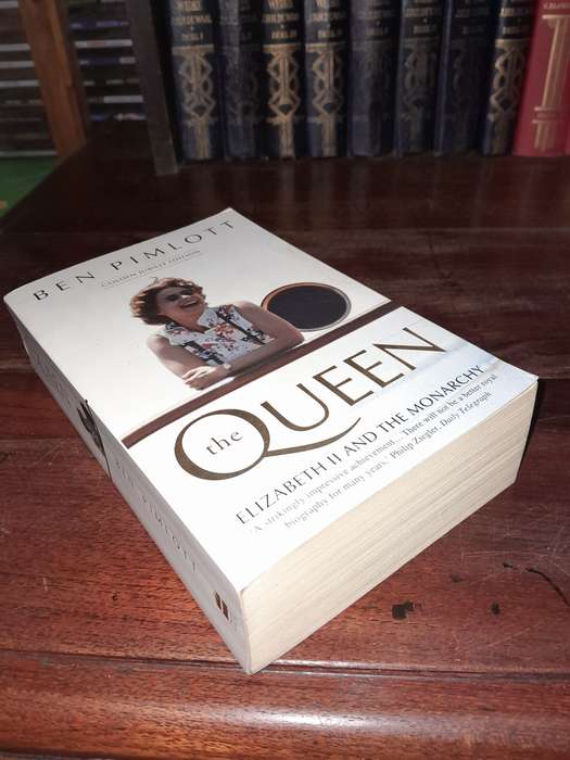 The Queen - Ben Pimlott