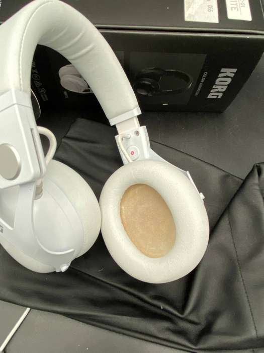 Korg NC-Q1 Smart Noise Cancelling Headphones  white