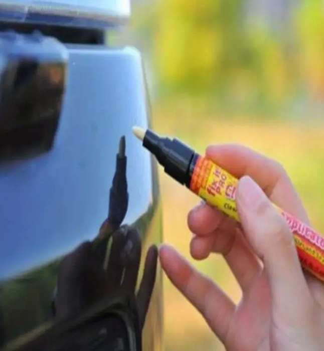 2 x  Clearcoat paint pens for scratch repairs
