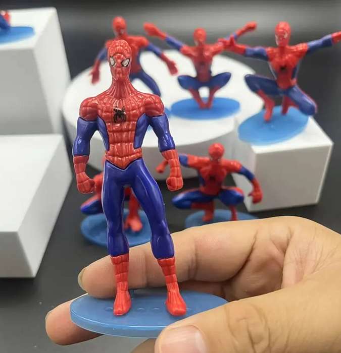 7pcs MARVEL Superhero Spiderman Figurines