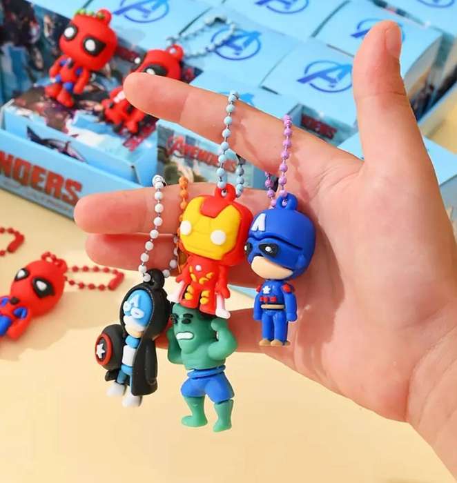24pcs MARVEL Avengers Mystery Box Doll Fun Punching Activity Set