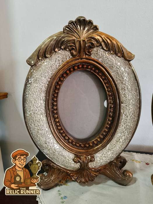 Vintage Ornate Oval Bronze-Tone Photo Frame with Crushed Glass Inlay  35cm