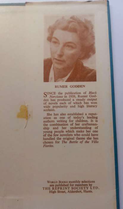 The Battle of the Villa Fiorita by Rumer Godden