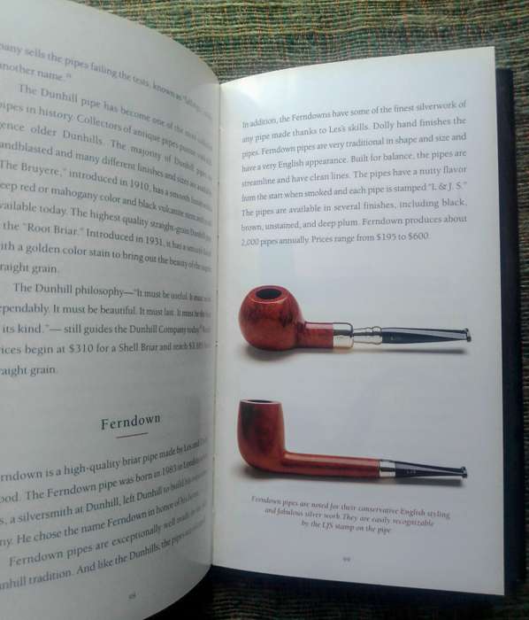 The Pipe Companion - A Connoisseur's Guide by David Wright