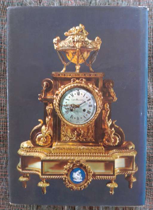 The Age of Louis XVI by Alvar Gonzales Palacios