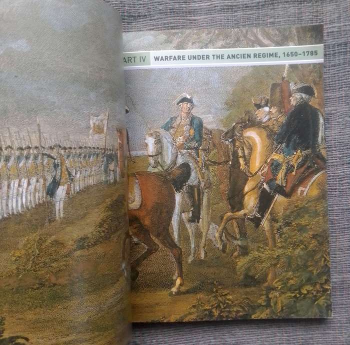 Collins Atlas of Military History