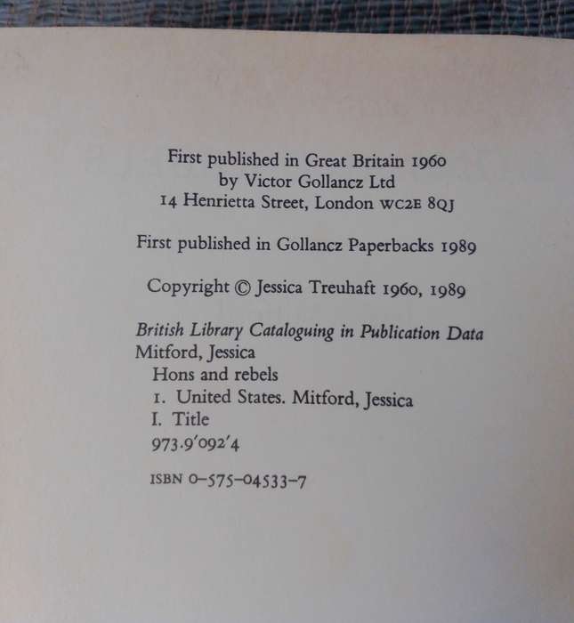 Hons and Rebels by Jessica Mitford