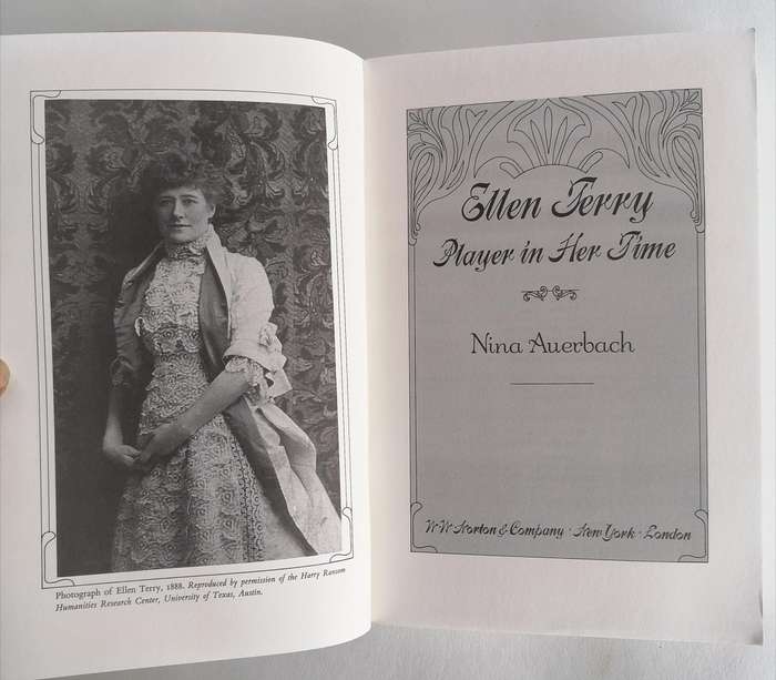 Ellen Terry - Player in Her Time by Nina Auerbach