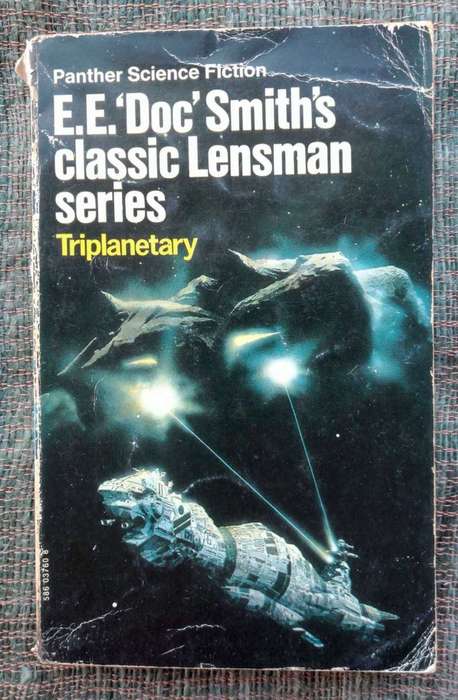 Triplanetary by E.E. 'Doc' Smith (Classic Lensman Series)