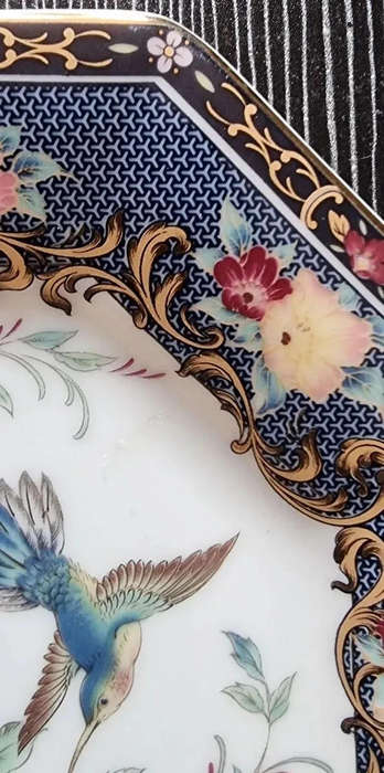 Blue bird and floral pattern decorative plate - collectibles - vintage home decor.