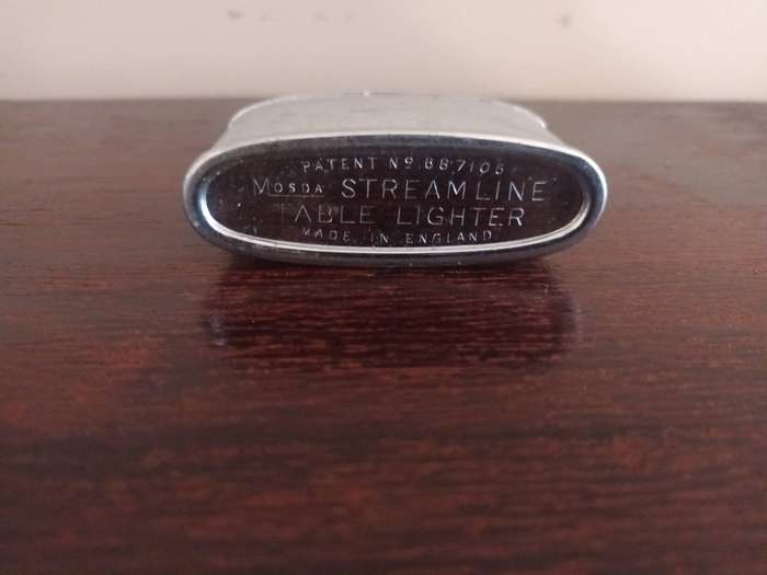 Mosda Streamline Table Lighter