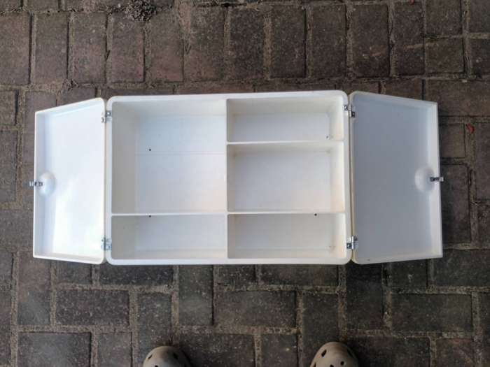 Mid Century SPLUGA White Italian Bathroom Cabinet by Prodotti CM Torino, 1960s