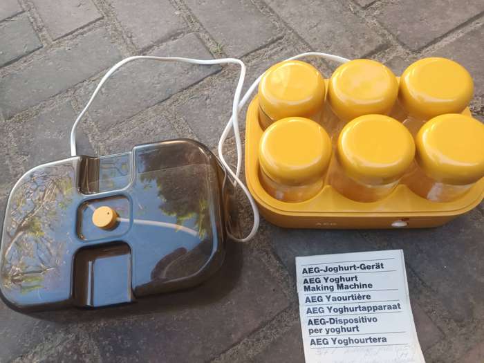 VINTAGE AEG Yogurt Maker Model  - JG, 1970's