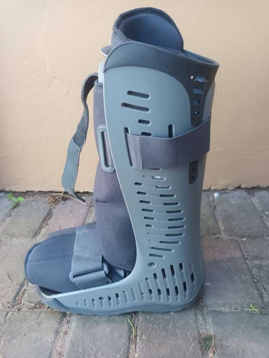 Ossur Rebound Air Walker Walking Boot Cast Ortho Foot Ankle Immobilizer Small