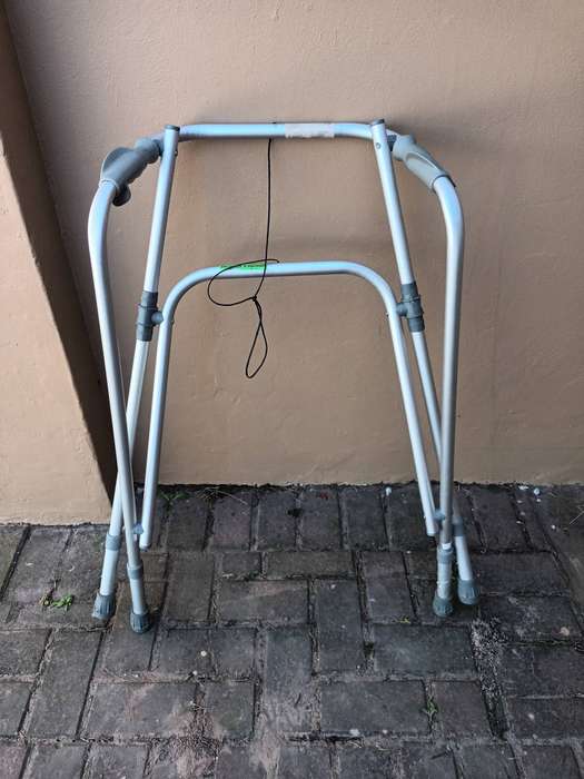 Walking Frame - Pulpit Folding