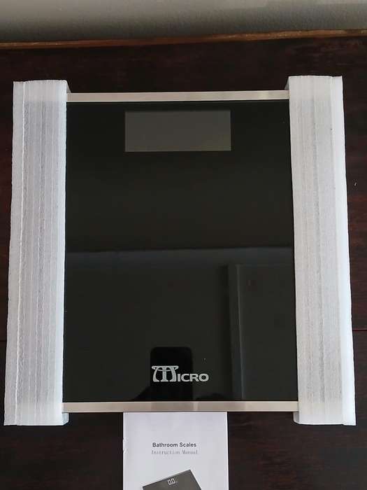 Micro Glass Bathroom Scale