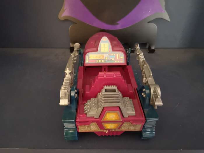 Land Shark complete, vintage MOTU / He-man action figure