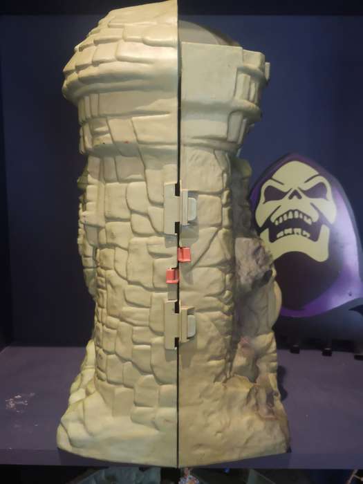 Castle Grayskull near complete playset, vintage He-man / Masters of the Universe (MOTU)