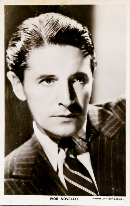 Vintage Ivor Novello Real Photo Postcard - Picturegoer Series No. 39e - Photo by Anthony Buckley