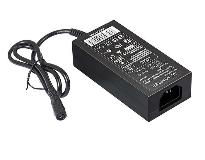 Universal Laptop charger and AC adapte 96W