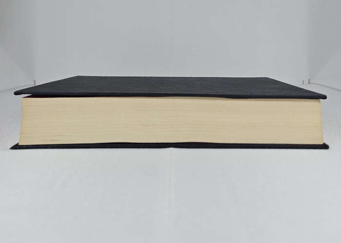 Cell by Stephen King - Hardback (with REPLICA dust jacket)
