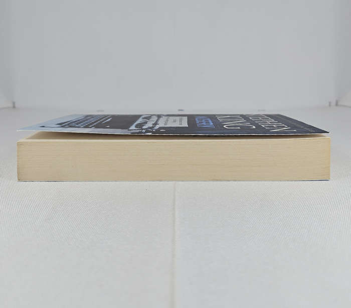 Misery by Stephen King - Paperback