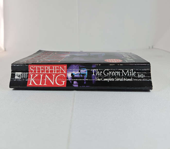 The Green Mile: The Complete Serial Novel by Stephen King - Paperback