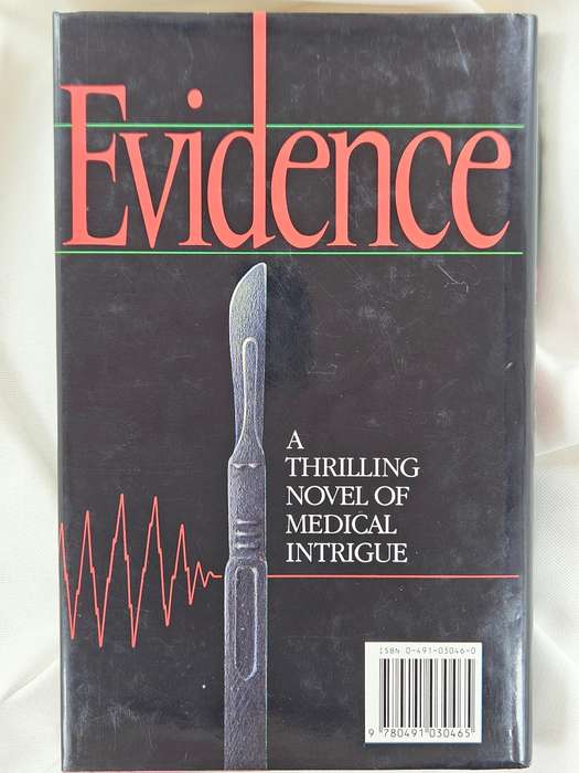 Evidence by Neil Ravin - Hardback