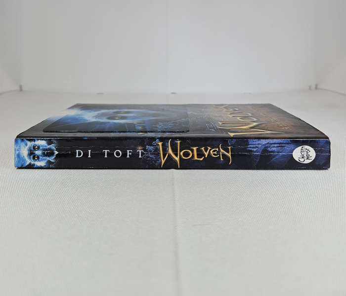 Wolven (Book 1) by Di Toft - Paperback