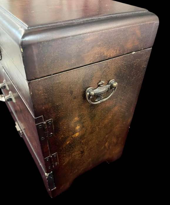 Jewellery holder