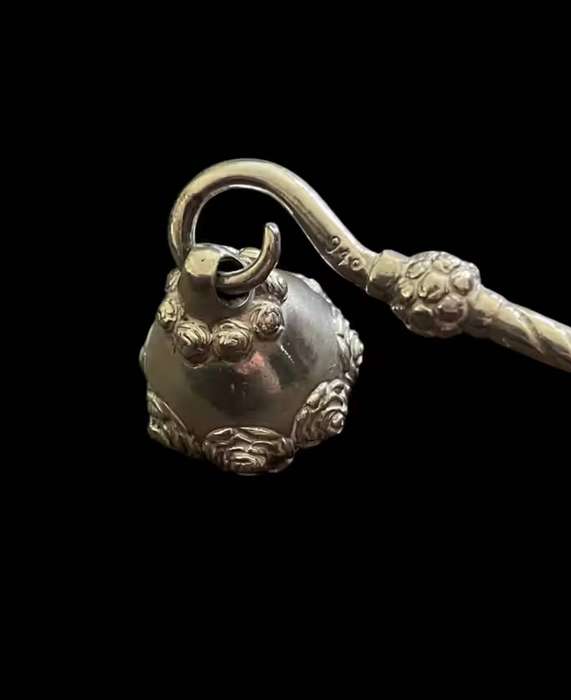 Candle snuffer Jenna Clifford